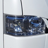 6244　令和2年式　ハイエース　スーパーGL　ダークプライムⅡ　4WD　2800cc　ディーゼル車　7人乗り　9.9万kmのサムネイル