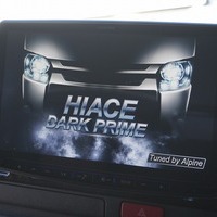 6244　令和2年式　ハイエース　スーパーGL　ダークプライムⅡ　4WD　2800cc　ディーゼル車　7人乗り　9.9万kmのサムネイル