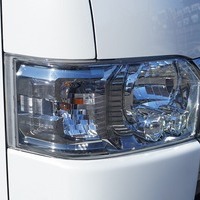 6251　令和4年式　ハイエース　スーパーGL　ダークプライムⅡ　2WD　2800cc　ディーゼル車　5人乗り　8.9万kmのサムネイル