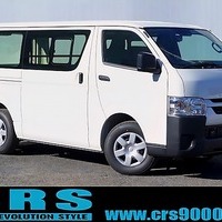 5935　スタンダードPKG　ハイエース　DX　2WD　2000cc　ガソリン車　6人乗りのサムネイル