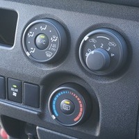 5935　スタンダードPKG　ハイエース　DX　2WD　2000cc　ガソリン車　6人乗りのサムネイル