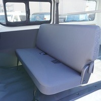 5935　スタンダードPKG　ハイエース　DX　2WD　2000cc　ガソリン車　6人乗りのサムネイル