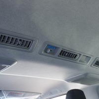 5935　スタンダードPKG　ハイエース　DX　2WD　2000cc　ガソリン車　6人乗りのサムネイル