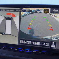 6010　オリジナルPKG　キャラバン　GRANDプレミアムGX　2WD　2400cc　ディーゼル車　14kmのサムネイル