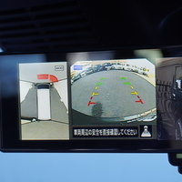 6010　オリジナルPKG　キャラバン　GRANDプレミアムGX　2WD　2400cc　ディーゼル車　14kmのサムネイル