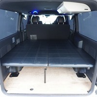 5963　平成31年式　ハイエース　スーパーGL　ダークプライム　50thAnniversary　2WD　2800cc　ディーゼル車　5人乗り　3.9万kmのサムネイル