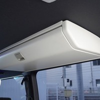 5963　平成31年式　ハイエース　スーパーGL　ダークプライム　50thAnniversary　2WD　2800cc　ディーゼル車　5人乗り　3.9万kmのサムネイル