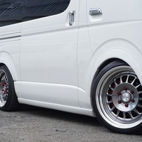 6284　令和3年式　ハイエース　スーパーGL　ダークプライムⅡ　2WD　2000cc　ガソリン車　5人乗り　2.8万kmのサムネイル