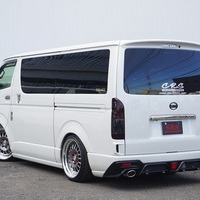 6284　令和3年式　ハイエース　スーパーGL　ダークプライムⅡ　2WD　2000cc　ガソリン車　5人乗り　2.8万kmのサムネイル