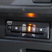 6371 令和6年式 スズキ スペーシアカスタム HYBRID XSターボ 650cc(ガソリン車)  4人乗車 1.1万km 車検期限:令和9年3月24日のサムネイル