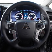 5587 令和7年式 登録済未使用車 三菱デリカ D:5 CHAMONIX  電動サイドステップ有 4WD 2,200cc (ディーゼル車)  8人乗り 8km 車検:令和10年10月のサムネイル