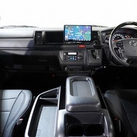 6243 令和2年式 ハイエース スーパーGL ダークプライムⅡ 2WD 2,800cc (ディーゼル車)  2/5人乗車  4.8万kmのサムネイル