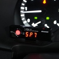 6252 令和6年式 日産 キャラバン GPGX 50周年アニバーサリー  2WD 2,400cc(ディーゼル車) 2/5人乗車 1.7万kmのサムネイル