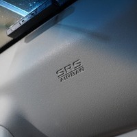 5587 令和7年式 登録済未使用車 三菱デリカ D:5 CHAMONIX  電動サイドステップ有 4WD 2,200cc (ディーゼル車)  8人乗り 8km 車検:令和10年10月のサムネイル