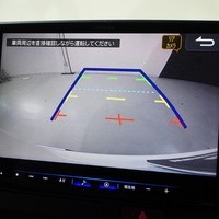 5693 令和7年式 ハイエース スーパーGL ダークプライムS 2WD 2,800cc (ディーゼル車) 2/5人乗車 90km 車検令和9年5月22日のサムネイル