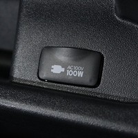 6256 令和2年式 ハイエース スーパーGL ダークプライムⅡ 4WD 2,800cc (ディーゼル車)  2/5人乗車  1.5万km 車検:令和8年11月のサムネイル