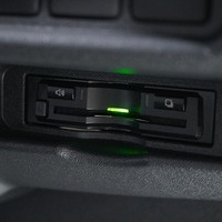 6288 令和6年式 ハイエース スーパーGL ダークプライムⅡ 4WD 2,800cc (ディーゼル車) 2/5人乗車 2.2万kmのサムネイル