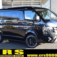 5243 千葉店【BLACK　STYLE】ハイエース ワゴンGL  4WD 2,700CC ガソリン車 10人乗りのサムネイル