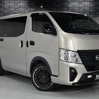 6252 令和6年式 日産 キャラバン GPGX 50周年アニバーサリー  2WD 2,400cc(ディーゼル車) 2/5人乗車 1.7万kmのサムネイル