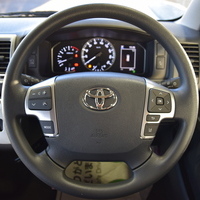 5243 千葉店【BLACK　STYLE】ハイエース ワゴンGL  4WD 2,700CC ガソリン車 10人乗りのサムネイル