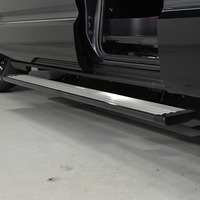 5587 令和7年式 登録済未使用車 三菱デリカ D:5 CHAMONIX  電動サイドステップ有 4WD 2,200cc (ディーゼル車)  8人乗り 8km 車検:令和10年10月のサムネイル