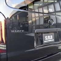 5243 千葉店【BLACK　STYLE】ハイエース ワゴンGL  4WD 2,700CC ガソリン車 10人乗りのサムネイル