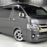 6243 令和2年式 ハイエース スーパーGL ダークプライムⅡ 2WD 2,800cc (ディーゼル車)  2/5人乗車  4.8万kmのサムネイル