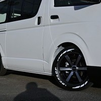 6073 ハイエース DX 2WD 2000cc ガソリン車 3/6人乗り 10kmのサムネイル