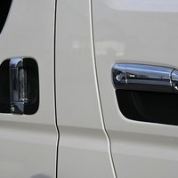 6245 令和7年式 ハイエース スーパーGL ダークプライムⅡ 2WD 2,000cc(ガソリン) 2/5人乗車 1,700km 車検:令和9年6月のサムネイル