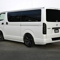 6245 令和7年式 ハイエース スーパーGL ダークプライムⅡ 2WD 2,000cc(ガソリン) 2/5人乗車 1,700km 車検:令和9年6月のサムネイル