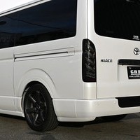 6245 令和7年式 ハイエース スーパーGL ダークプライムⅡ 2WD 2,000cc(ガソリン) 2/5人乗車 1,700km 車検:令和9年6月のサムネイル