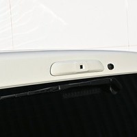 6245 令和7年式 ハイエース スーパーGL ダークプライムⅡ 2WD 2,000cc(ガソリン) 2/5人乗車 1,700km 車検:令和9年6月のサムネイル