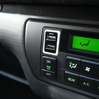 6225 平成30年式 ハイエース スーパーGL ダークプライム 2WD 2,000cc(ガソリン) 2/5人乗車 8.8万kmのサムネイル