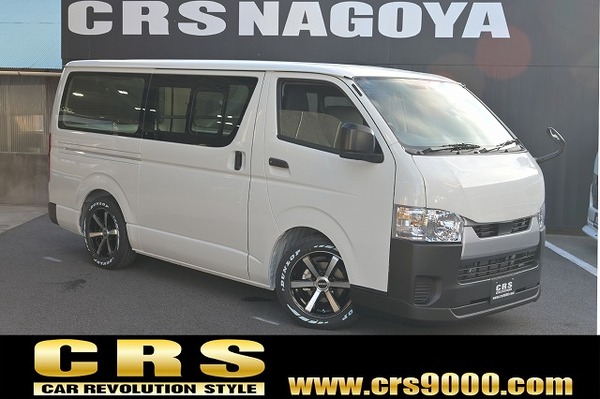 6072.令和7年式 ハイエースバン DX 2WD 2,000cc ガソリン車 走行5キロ 新車未登録のサムネイル