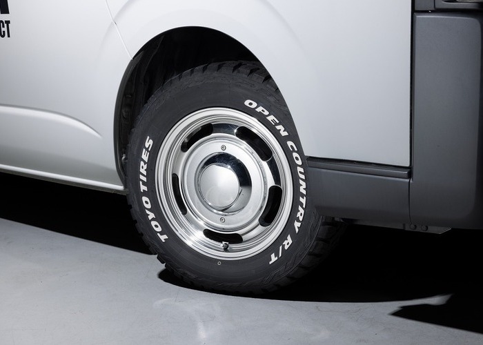 ハイエース「SEDONA LAKESIDE」セドナレイクサイドのサムネイル