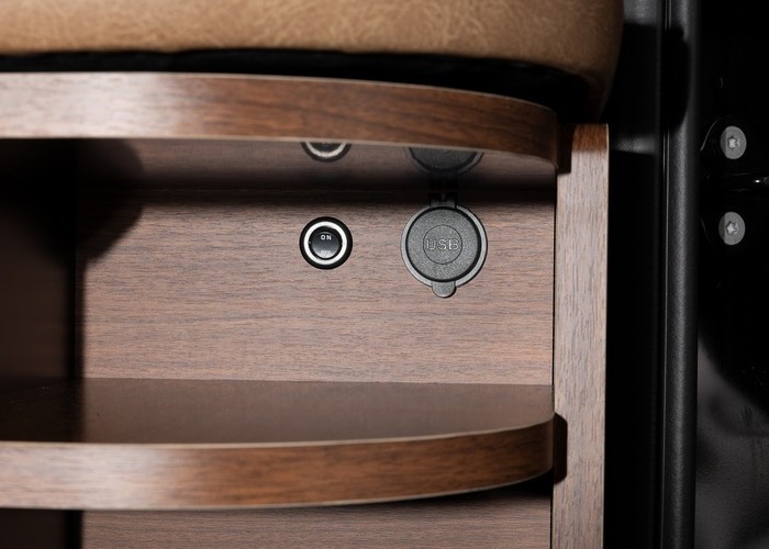 ハイエース「BED KITⅣ VERⅡ FOR BROWN」ベッドキット4 Ver2 ブラウンのサムネイル