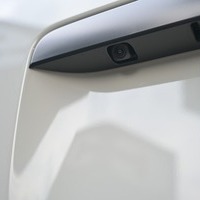 6205.令和8年式 ハイエースバン DX 2WD 2,000cc ガソリン車 走行6キロ 新車未登録のサムネイル