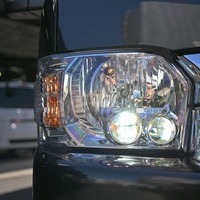 5186.令和7年式 ハイエース ワゴンGL 2WD 2,700cc ガソリン車 走行15キロ 車検令和10年11月のサムネイル