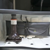 6205.令和8年式 ハイエースバン DX 2WD 2,000cc ガソリン車 走行6キロ 新車未登録のサムネイル