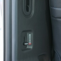 6202.令和8年式 ハイエースバン DX 2WD 2,000cc ガソリン車 走行7キロ 新車未登録のサムネイル