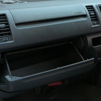 6202.令和8年式 ハイエースバン DX 2WD 2,000cc ガソリン車 走行7キロ 新車未登録のサムネイル