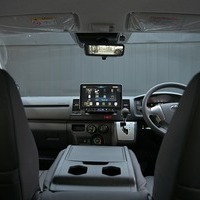 6205.令和8年式 ハイエースバン DX 2WD 2,000cc ガソリン車 走行6キロ 新車未登録のサムネイル