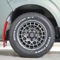 6249 令和7年式 ハイエース DX GLパッケージ 2WD 2,000cc (ガソリン車) 3/6人乗車 300km 車検令和9年5月19日のサムネイル