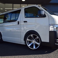 6069 令和7年式 ハイエースバン DX 2WD 2,000cc ガソリン車  0Km 新車未登録のサムネイル