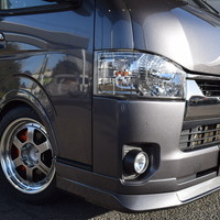 6439 令和3年式 ハイエース  スーパーGL ダークプライムⅡ 2WD 2,800cc (ディーゼル車)  2/5人乗車  6.3万kmのサムネイル