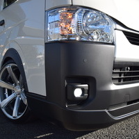 6069 令和7年式 ハイエースバン DX 2WD 2,000cc ガソリン車  0Km 新車未登録のサムネイル