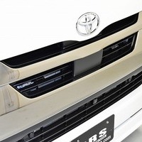 6394 8型ハイエース スーパーGL ダークプライムⅡ  2WD 2,000cc ガソリン車 4ナンバー 2/5人乗りのサムネイル