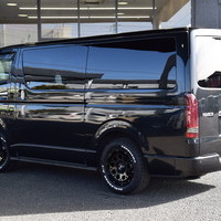 6449 令和4年式 ハイエース スーパーGL ダークプライムⅡ 4WD 2,800cc ディーゼル車 2/5人乗車 6.4万kmのサムネイル