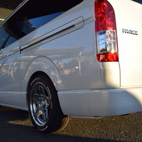 6103 令和7年式 ハイエース スーパーGL ダークプライムS 2WD 2,800cc (ディーゼル車) 2/5人乗車 9kmのサムネイル