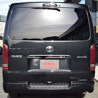 6449 令和4年式 ハイエース スーパーGL ダークプライムⅡ 4WD 2,800cc ディーゼル車 2/5人乗車 6.4万kmのサムネイル